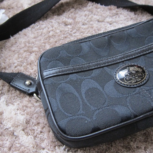 Coach Purse - Picture 3 of 7